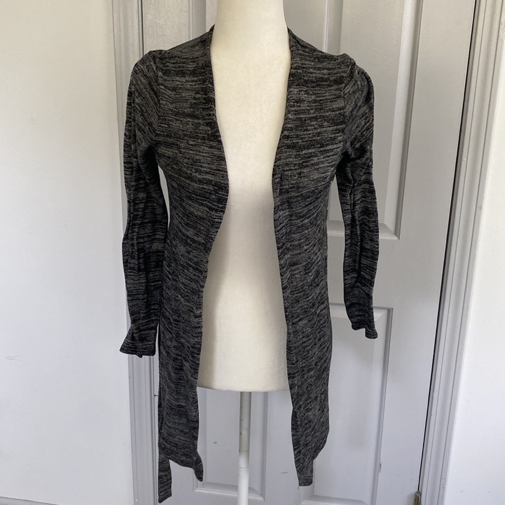 Cardigan with tie